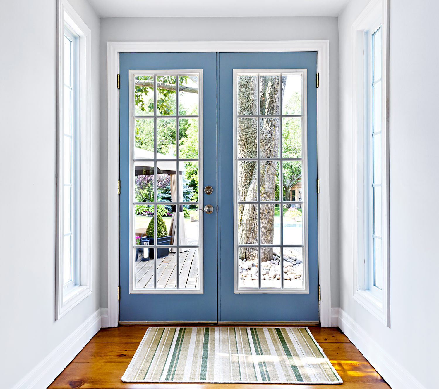 residential house interior door painting